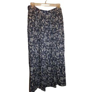 Women's Long Blue with white floral pattern skirt, Pendleton brand, Size 12